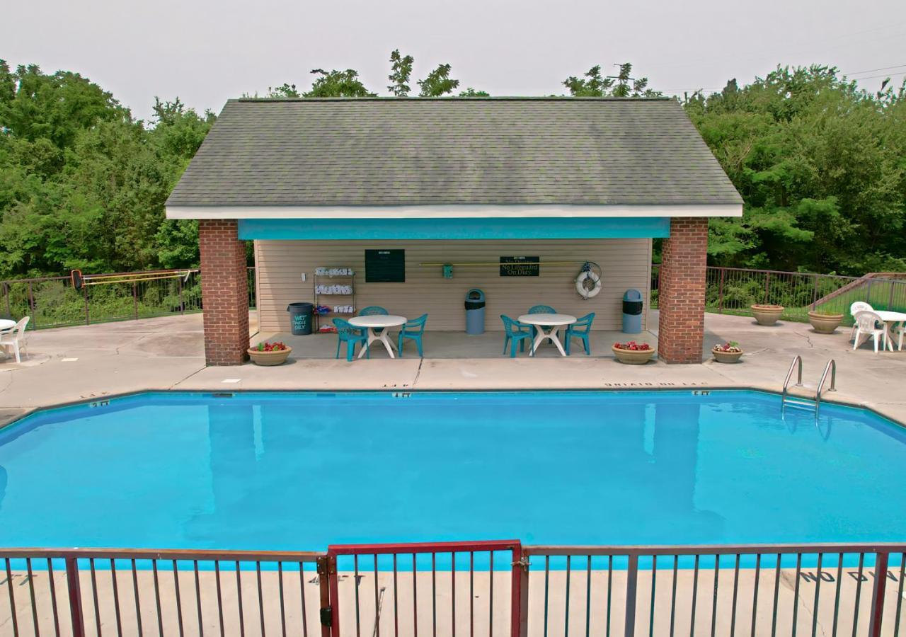 All Season Suites Pigeon Forge Dış mekan fotoğraf